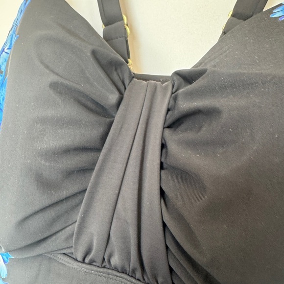 Lands' End Floral Swimsuit - Picture 12 of 13